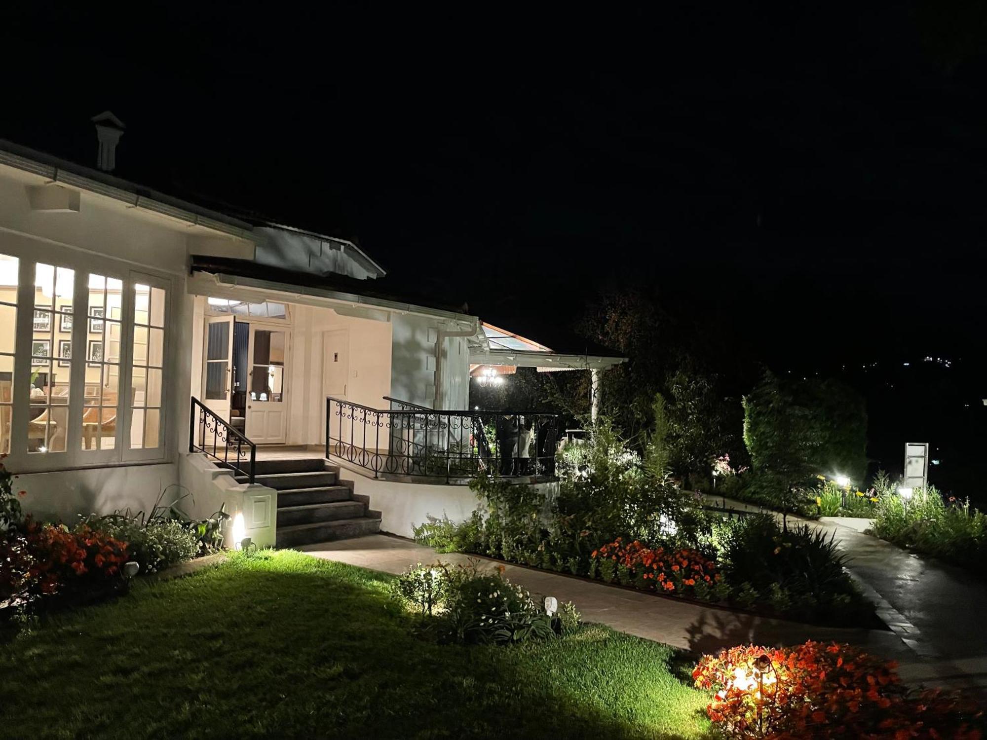 Gateway Coonoor Hotell Exteriör bild